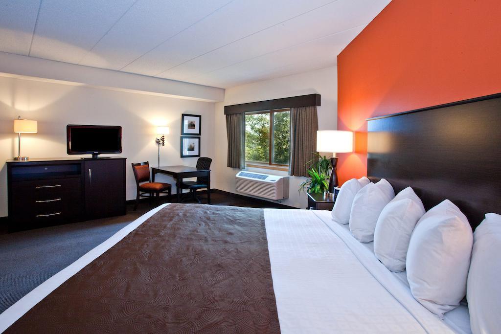 Americinn By Wyndham Chanhassen Exterior photo