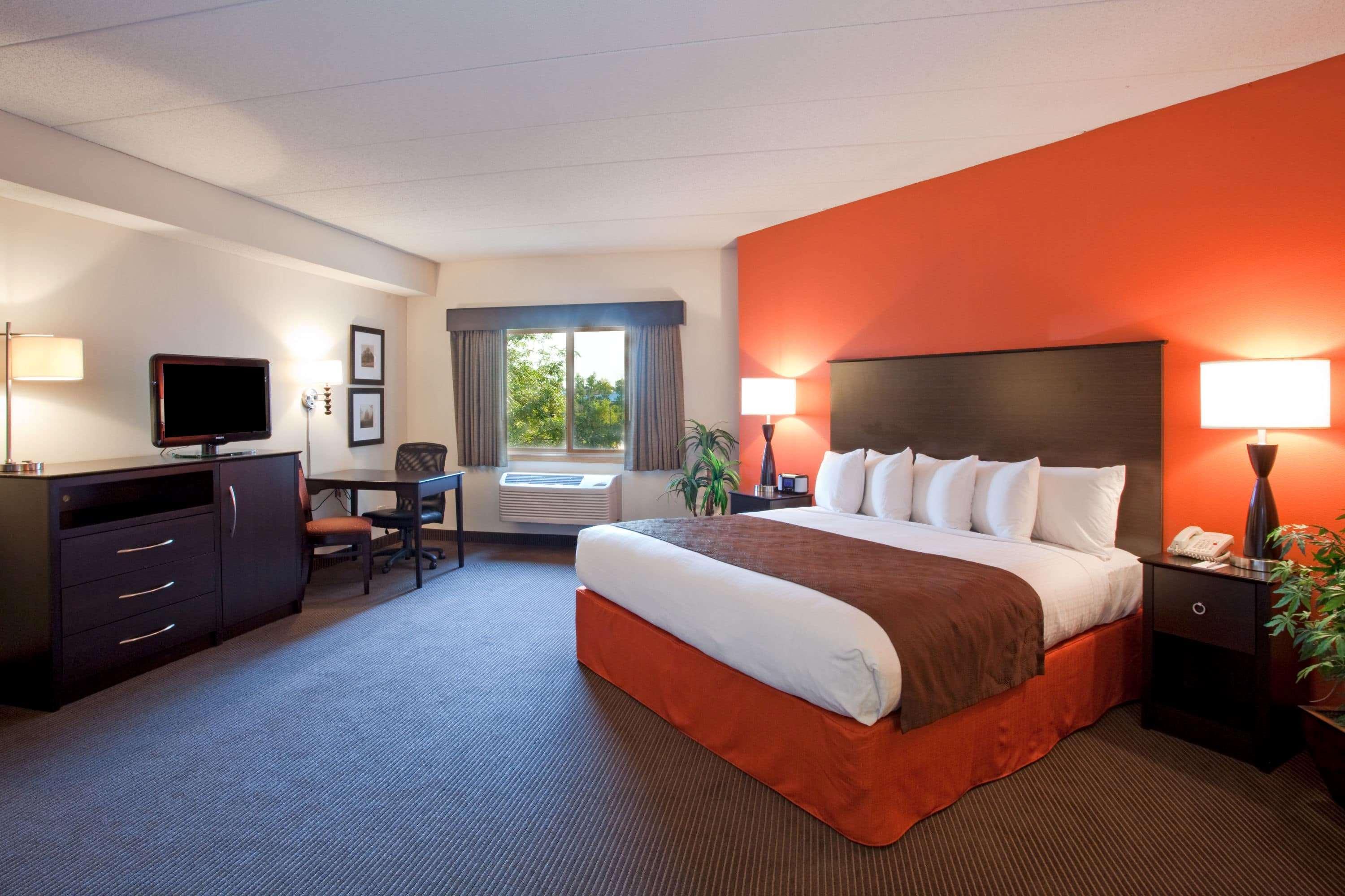 Americinn By Wyndham Chanhassen Exterior photo