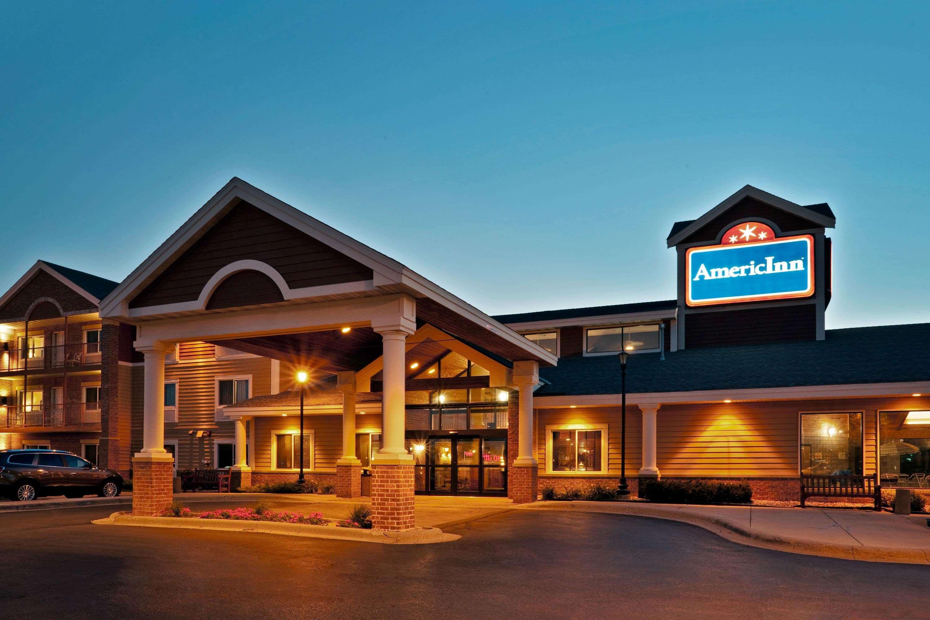 Americinn By Wyndham Chanhassen Exterior photo