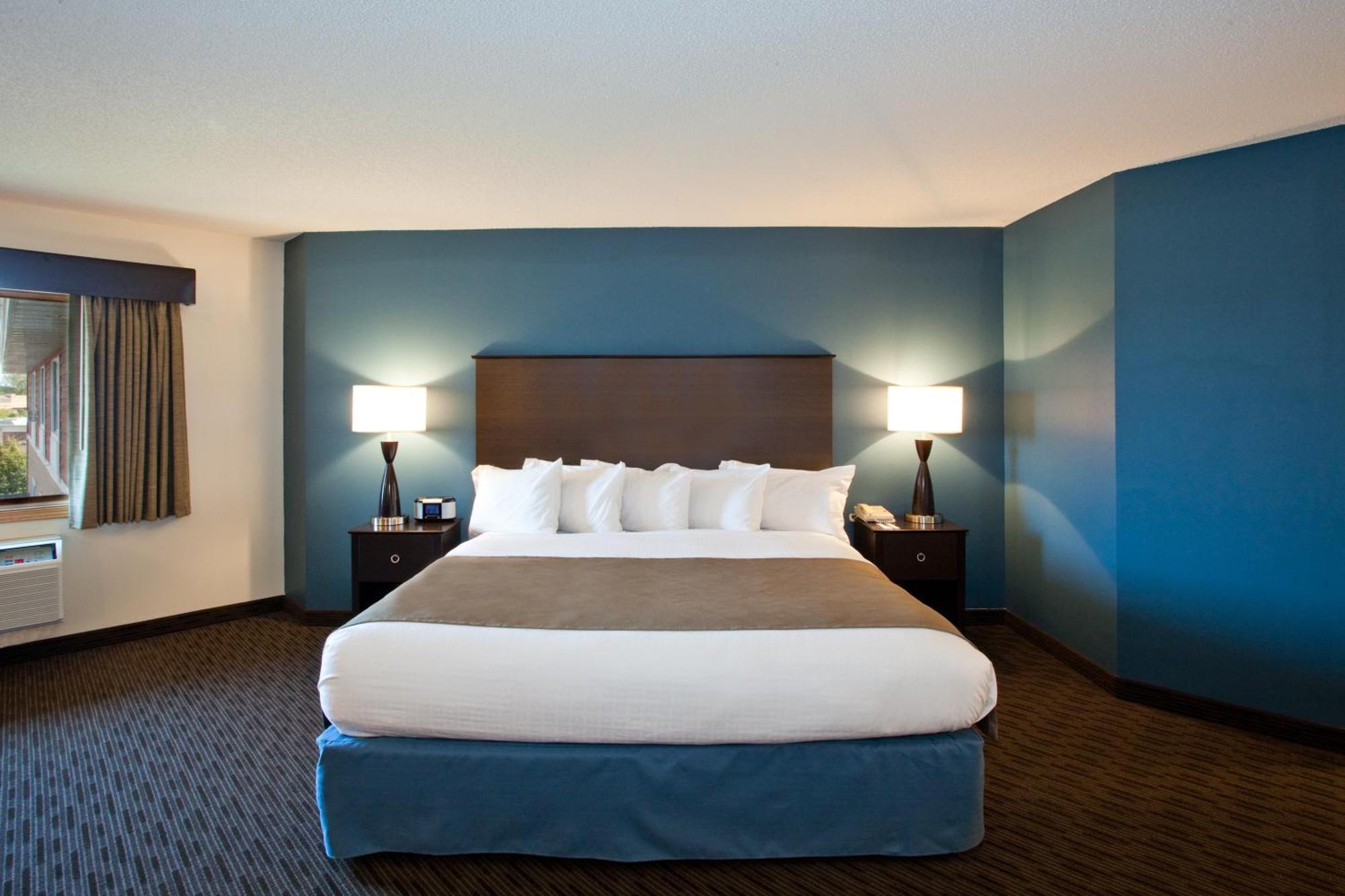 Americinn By Wyndham Chanhassen Exterior photo